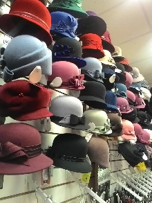 Огромное разнообразие фетровых шляп! Большой выбор моделей и размеров!