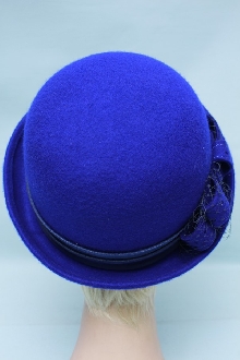 Яркая фетровая шляпа 4663