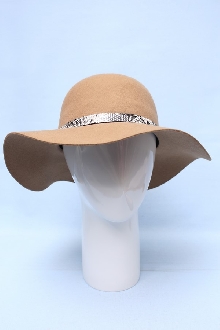Светлая шляпа 5318И
