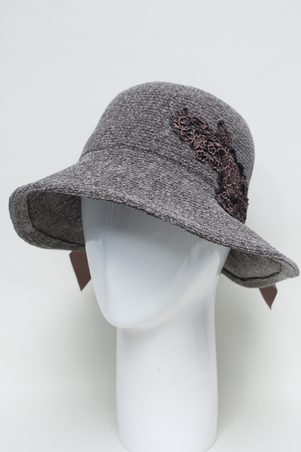Женская шляпа с широкими полями 11563В6