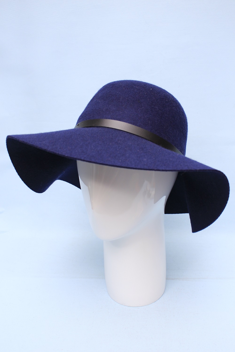 Красивая шляпа 5305